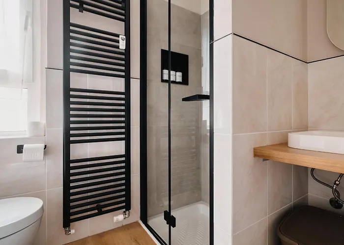 Bilo Design Ristrutturato 20 Min Dal Duomo *